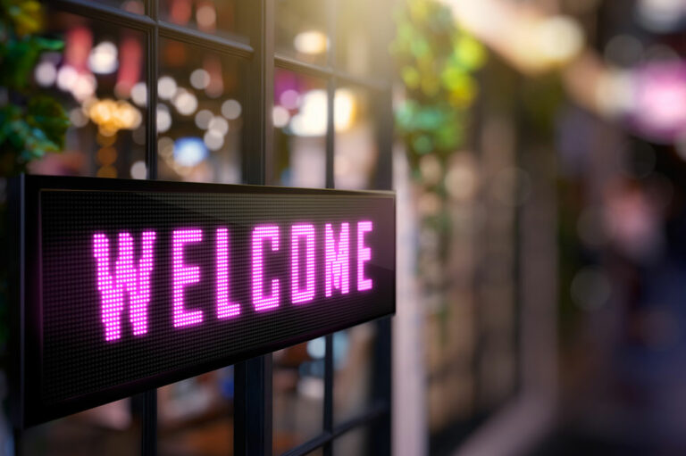 3 advantages of using digital signage